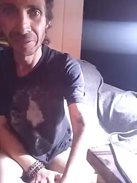 githot online show from 12-23-25, 08:46