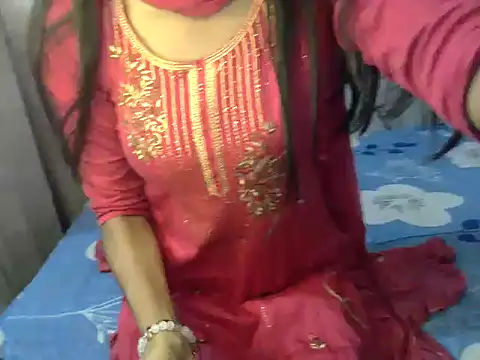 Snapshot of jojo_queen chatting on 10-16-25, 05:49 jojo queen online show from 10-16-25, 05:49