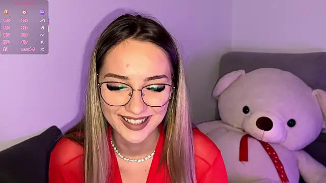 ScarlettSmithX online show from 11-25-25, 09:04