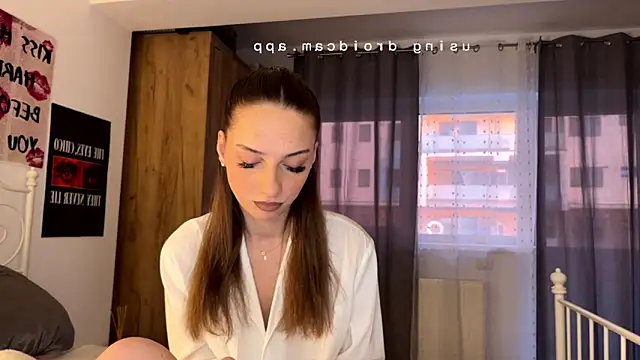 ScarlettSmithX online show from 04-19-26, 03:40