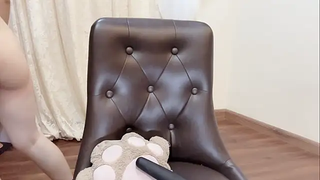 Shenlly online show from 07-21-26, 01:19