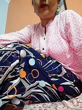 Snapshot of CUTE-PX chatting on 09-23-25, 02:24 CUTE-PX online show from 09-23-25, 02:24