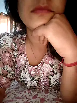 Snapshot of CUTE-PX chatting on 10-28-25, 06:56 CUTE-PX online show from 10-28-25, 06:56