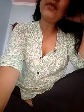 Snapshot of CUTE-PX chatting on 10-02-25, 02:04 CUTE-PX online show from 10-02-25, 02:04