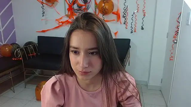 Adhara Kitten online show from 10-24-25, 12:59