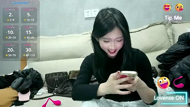 xiaoLI-2025 online show from 01-06-26, 03:38