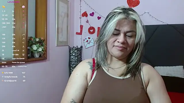 pamela echeverria online show from 06-03-26, 02:44
