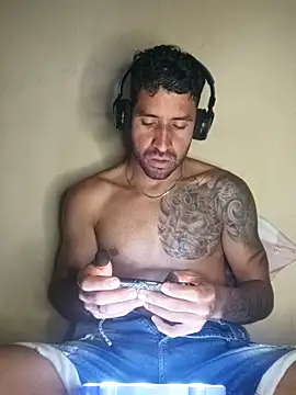 Alexsexygamer online show from 11-14-25, 12:14