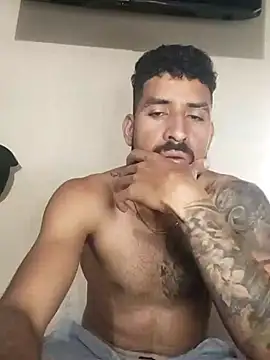 Alexsexygamer online show from 10-24-25, 06:07