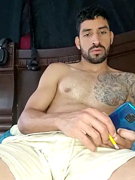 Alexsexygamer online show from 04-12-26, 06:44