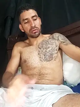 Snapshot of Alexsexygamer chatting on 02-21-26, 12:45 Alexsexygamer online show from 02-21-26, 12:45