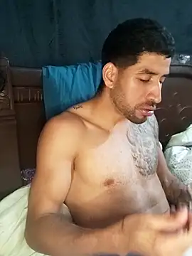 Snapshot of Alexsexygamer chatting on 02-10-26, 12:42 Alexsexygamer online show from 02-10-26, 12:42