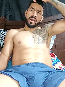 Snapshot of Alexsexygamer chatting on 01-17-26, 06:44 Alexsexygamer online show from 01-17-26, 06:44