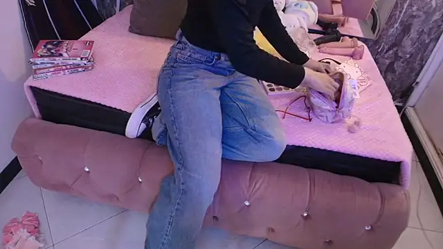 Terraelowen online show from 02-26-26, 11:32