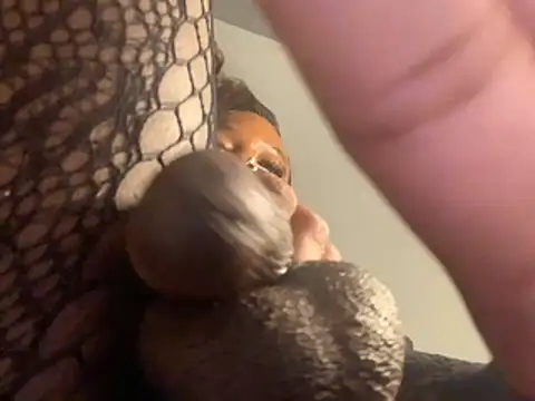 Prettyvsmonster online show from 03-12-26, 05:28