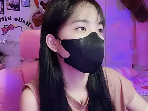 keelinnn19 online show from 09-22-25, 07:42