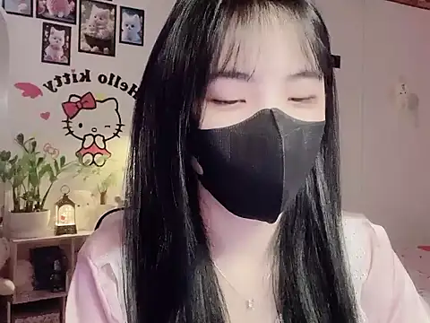 keelinnn19 online show from 12-21-25, 06:42