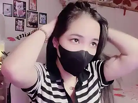 keelinnn19 online show from 10-20-25, 11:16