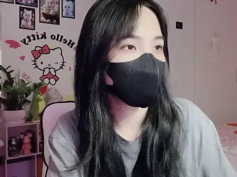 keelinnn19 online show from 10-14-25, 07:47