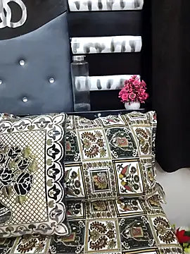 Snapshot of Suhana_Darling chatting on 02-25-26, 05:35 Suhana Darling online show from 02-25-26, 05:35