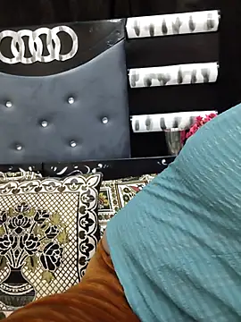 Snapshot of Suhana_Darling chatting on 01-31-26, 09:13 Suhana Darling online show from 01-31-26, 09:13