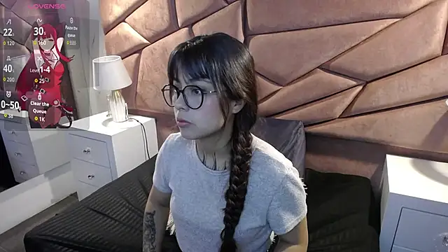 Snapshot of sophiaa_7 chatting on 09-15-25, 11:21 sophiaa 7 online show from 09-15-25, 11:21