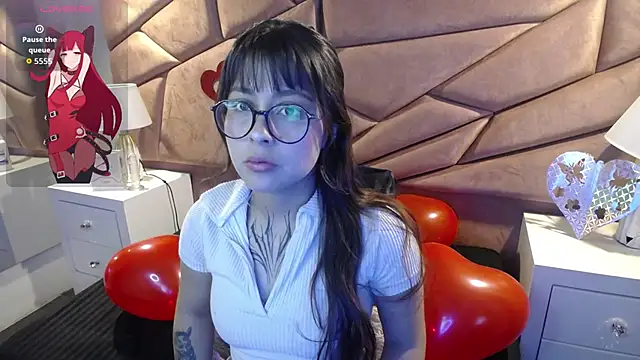 Snapshot of sophiaa_7 chatting on 09-20-25, 11:26 sophiaa 7 online show from 09-20-25, 11:26