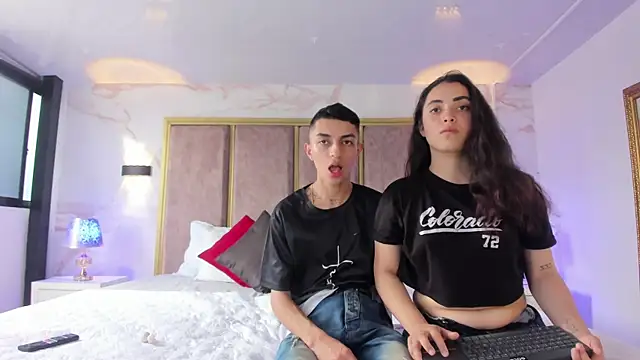 NickandAbby  online show from 04-08-26, 07:26