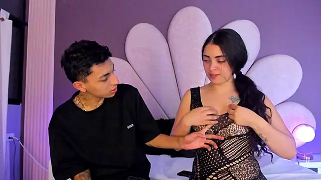 NickandAbby  online show from 07-11-26, 03:51