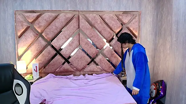 Babyyrasta666 online show from 10-28-25, 03:40