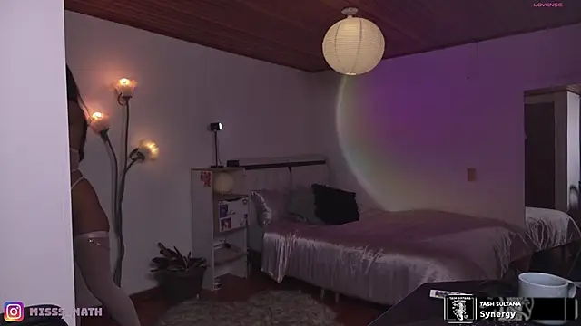 Nathaliakyte online show from 01-15-26, 11:41