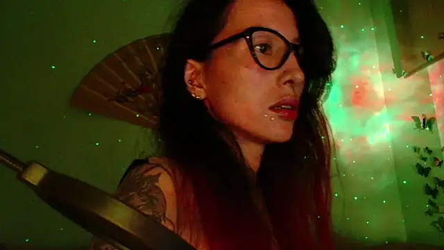 KiotoShine online show from 01-18-26, 06:55