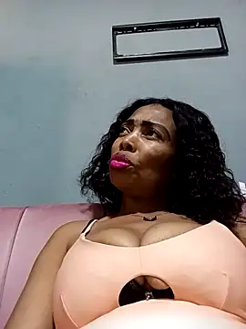 SEXYMOANSXX online show from 04-01-26, 11:22