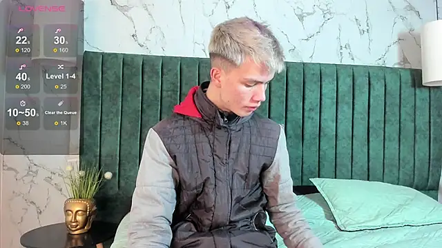 nicktorn online show from 10-30-25, 12:47