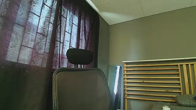 PaulEvens online show from 05-28-26, 03:07