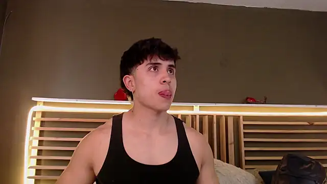 PaulEvens online show from 01-16-26, 01:15