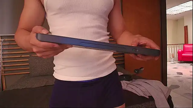 PaulEvens online show from 04-12-26, 03:48