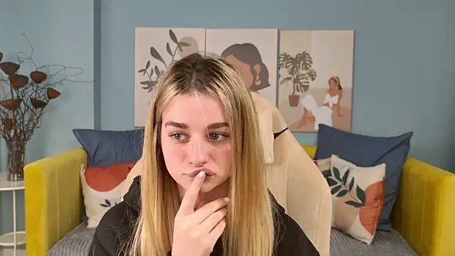 SweetyLicky online show from 11-29-25, 04:29