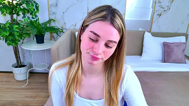 SweetyLicky online show from 03-18-26, 04:08