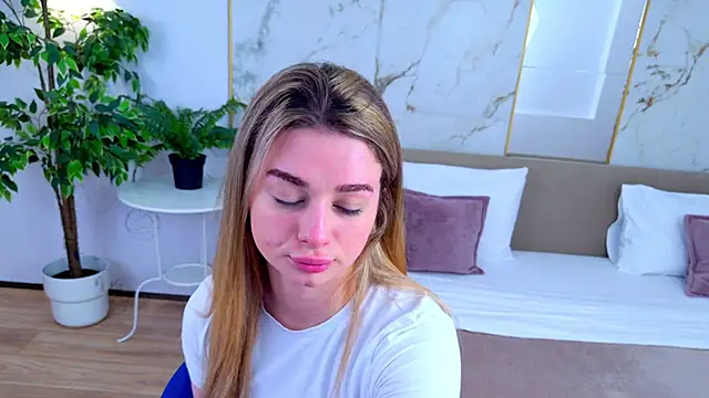 SweetyLicky online show from 03-29-26, 04:08