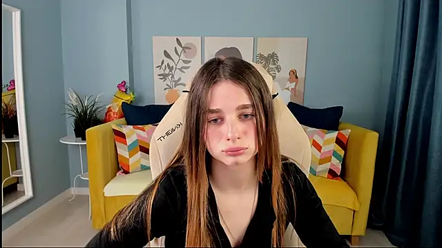 SweetyLicky online show from 09-17-25, 04:09