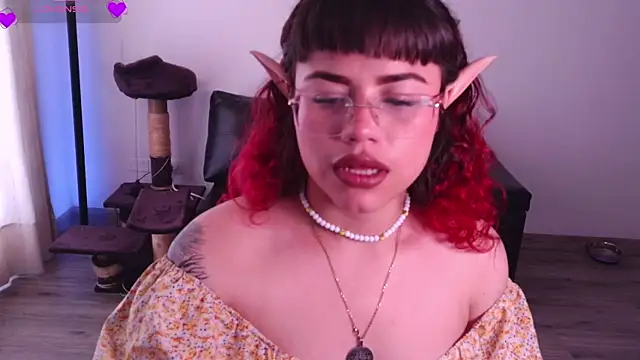 marsearth22  online show from 10-06-25, 05:24