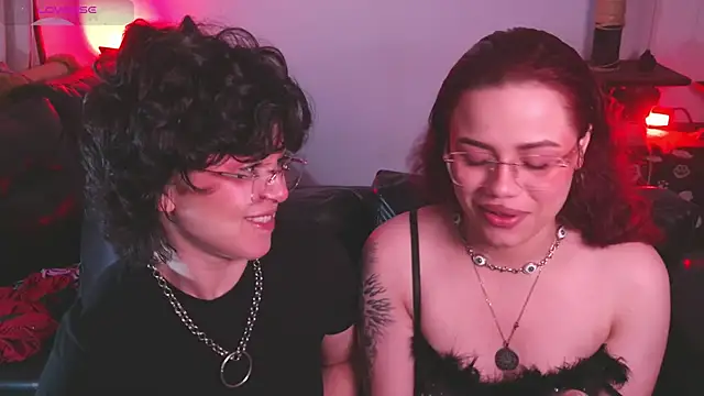 marsearth22  online show from 12-23-25, 01:49