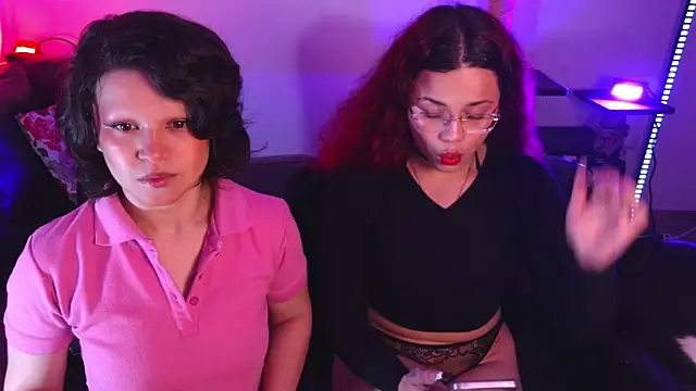 marsearth22  online show from 04-07-26, 03:19