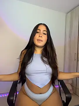 OriannaLuna online show from 10-21-25, 02:22