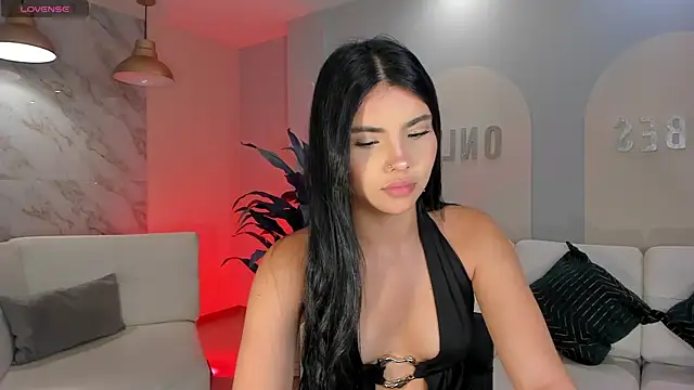 MiaLaurence online show from 05-23-26, 11:42