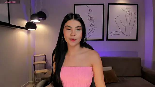 MiaLaurence online show from 10-08-25, 07:14