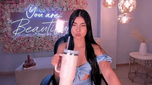 MiaLaurence online show from 03-24-26, 07:36