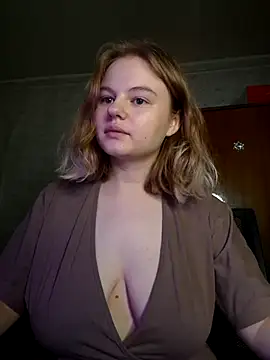 Snapshot of SlipperSherry chatting on 10-31-25, 10:05 SlipperSherry online show from 10-31-25, 10:05