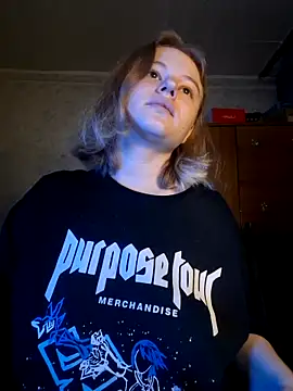 Snapshot of SlipperSherry chatting on 10-10-25, 03:57 SlipperSherry online show from 10-10-25, 03:57